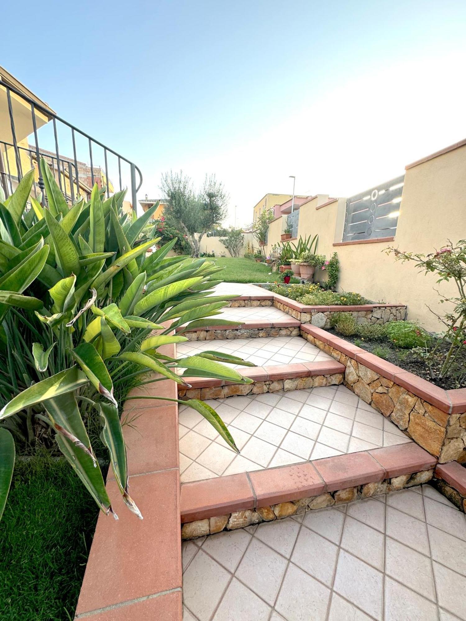 Rosa'S House - Zona Ospedaliera Appartement Cagliari Buitenkant foto
