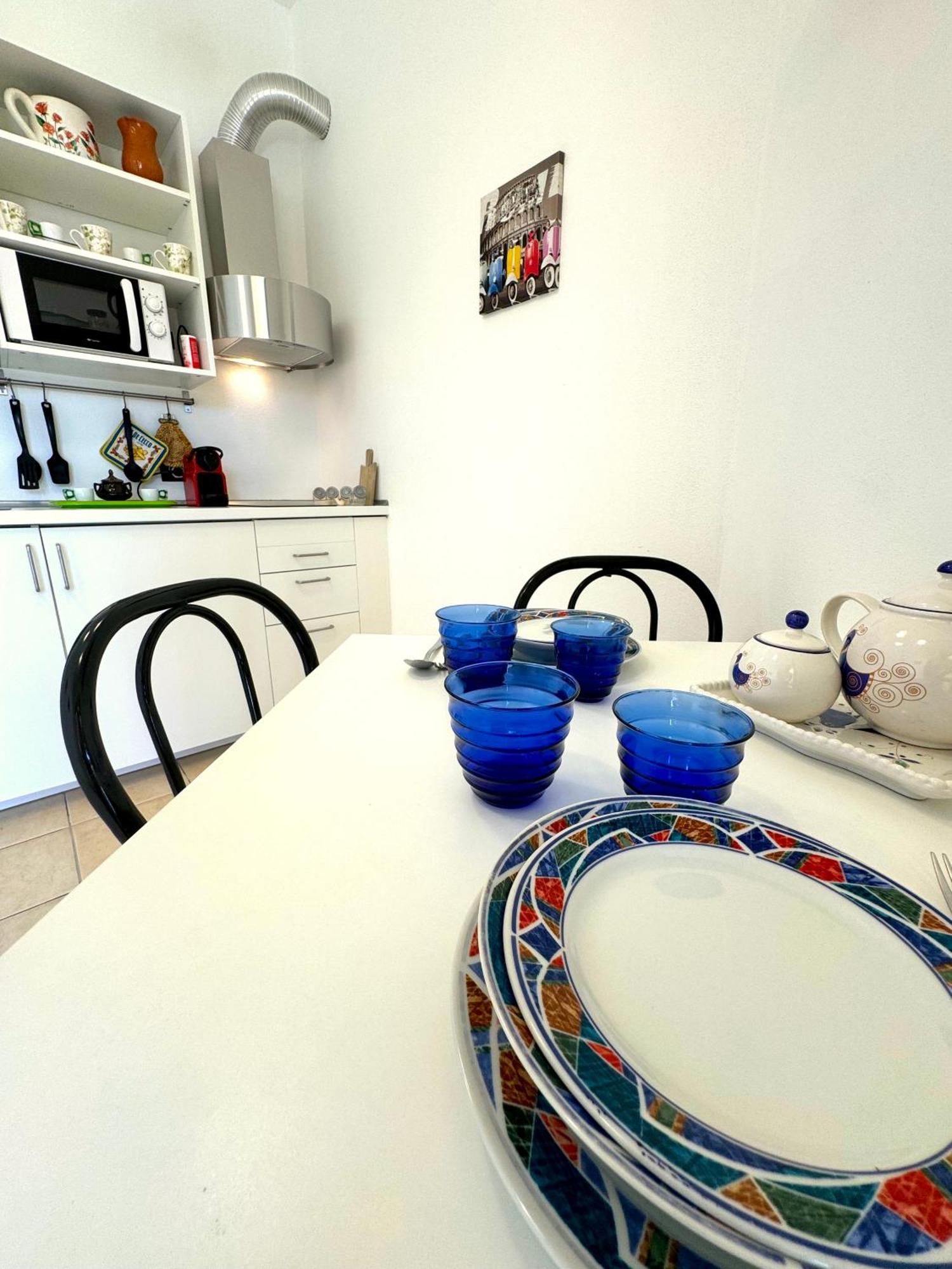 Rosa'S House - Zona Ospedaliera Appartement Cagliari Buitenkant foto